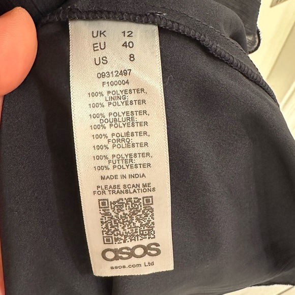 ASOS DESIGN Petite Bridesmaid Pinny maxi dress w/ruched bodice and layered skirt - Picture 5 of 5